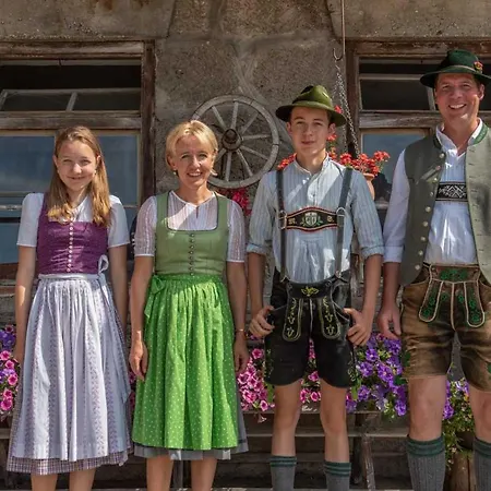 Woidhauserhof * Waakirchen